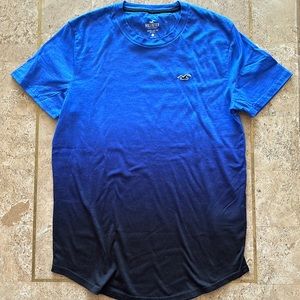 Hollister men’s small tee
